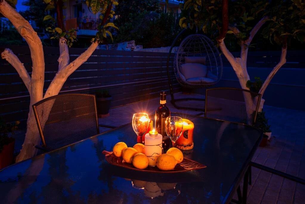 Lemon Garden Stylish Private Apartment Kalamata Exterior foto