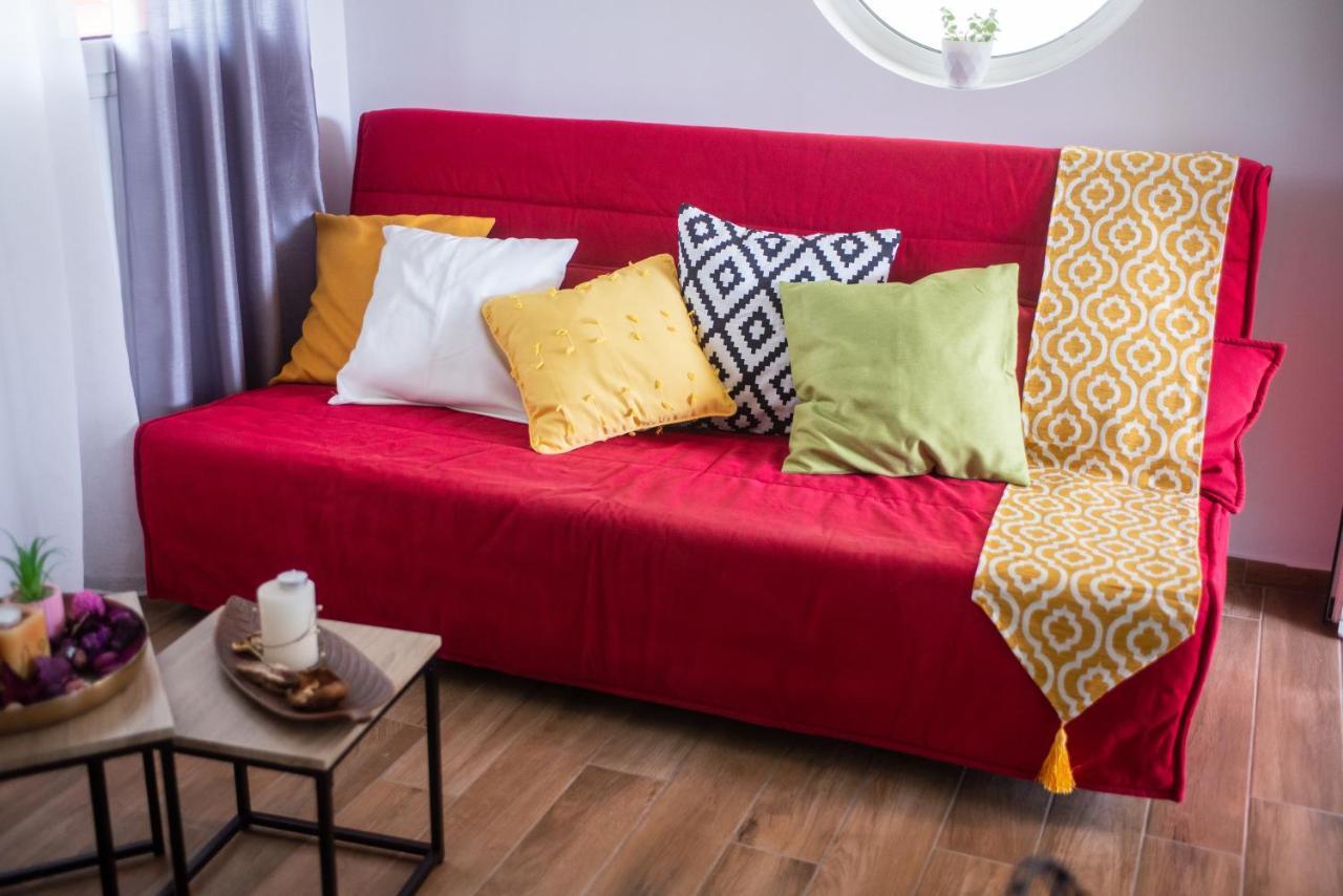 Lemon Garden Stylish Private Apartment Kalamata Exterior foto